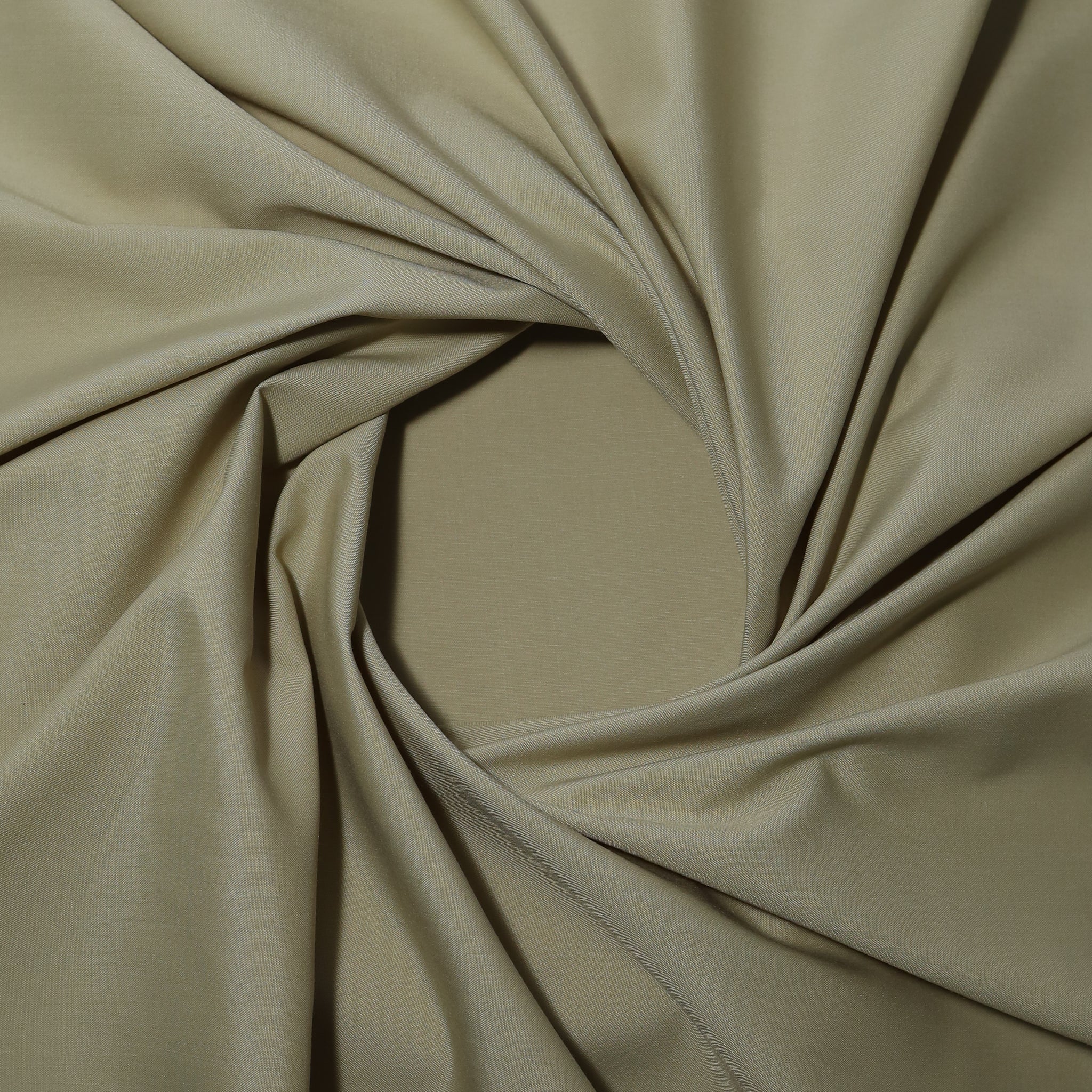 Pista,Wash & Wear